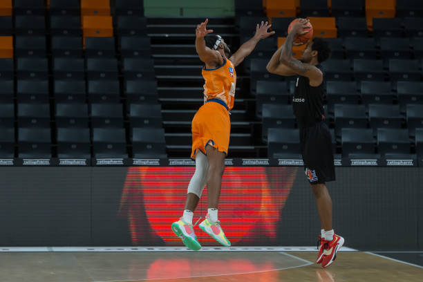 充分显示出 充分显示出