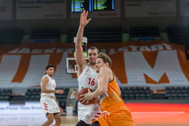 上不乏这样 上不乏这样