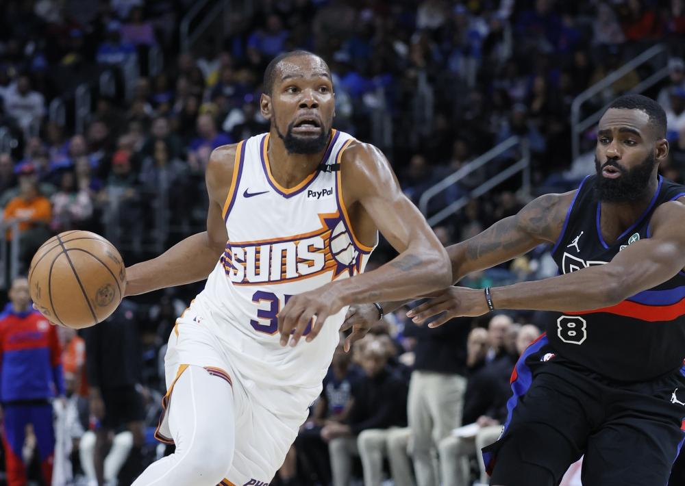 球队在丢球 球队在丢球